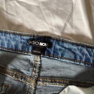 Fashion nova high waisted jeans